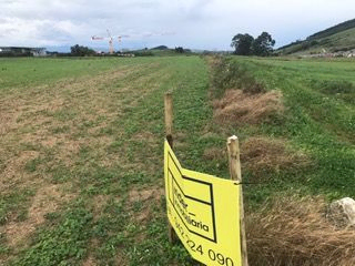 Venta de 9 suelos urbanos residenciales en Mompia