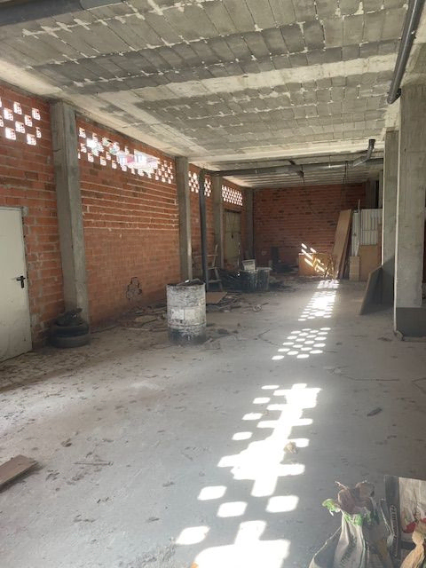 Venta de Local en Bº La Rañada. Entrambasaguas.